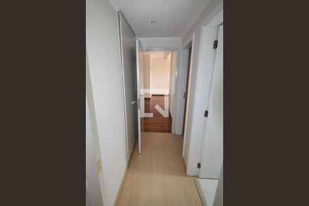 Corredor de apartamento para alugar com 2 quartos, 96m² em Bosque, Campinas