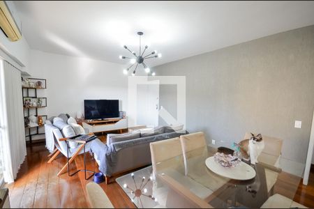 Apartamento à venda com 125m², 3 quartos e 1 vagaSala