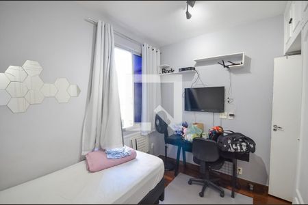 Apartamento à venda com 125m², 3 quartos e 1 vagaQuarto 2