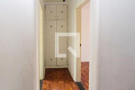 Corredor de casa à venda com 3 quartos, 170m² em Vila Prudente, São Paulo