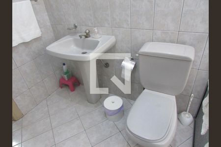 Casa à venda com 200m², 4 quartos e 1 vagaBanheiro 2