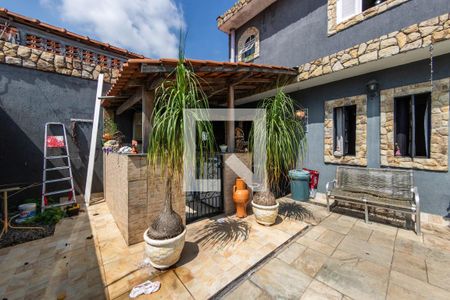 Casa à venda com 355m², 6 quartos e 6 vagas Casa à venda com 355m², 6 quartos e 6 vagasÁrea comum