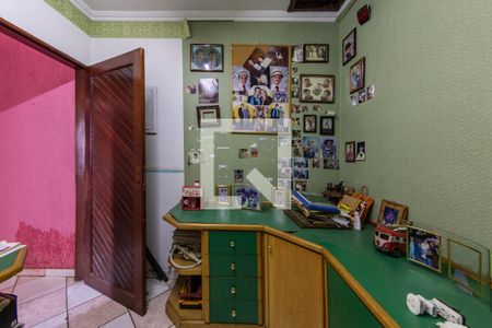 Casa à venda com 355m², 6 quartos e 6 vagas Casa à venda com 355m², 6 quartos e 6 vagasEscritório