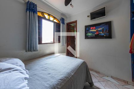 Casa à venda com 355m², 6 quartos e 6 vagas Casa à venda com 355m², 6 quartos e 6 vagasQuarto 3