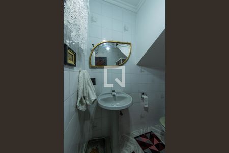 Casa à venda com 355m², 6 quartos e 6 vagas Casa à venda com 355m², 6 quartos e 6 vagasBanheiro 3