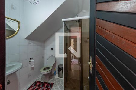 Casa à venda com 355m², 6 quartos e 6 vagas Casa à venda com 355m², 6 quartos e 6 vagasBanheiro 3