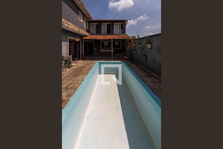 Casa à venda com 355m², 6 quartos e 6 vagas Casa à venda com 355m², 6 quartos e 6 vagasÁrea comum