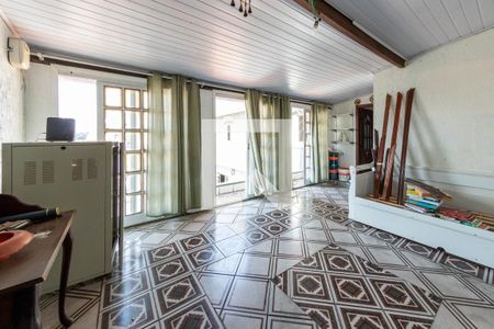 Casa à venda com 355m², 6 quartos e 6 vagas Casa à venda com 355m², 6 quartos e 6 vagasQuarto 5