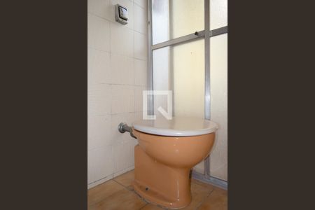 Apartamento à venda com 392m², 3 quartos e 3 vagasBanheiro da Área de Serviço