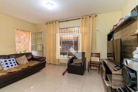 Sala de casa para alugar com 3 quartos, 180m² em Vila Verde, São Paulo