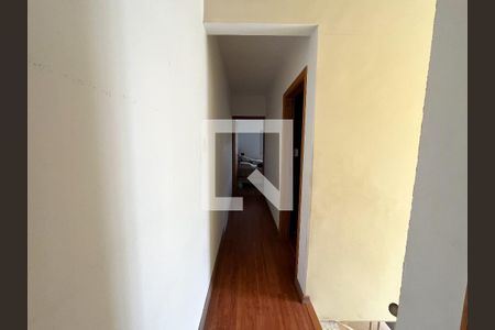 Corredor de casa à venda com 3 quartos, 167m² em Planalto Paulista, São Paulo