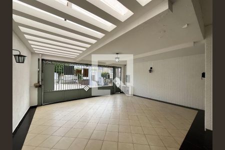 Casa à venda com 167m², 3 quartos e 3 vagasGaragem