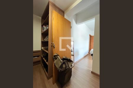 Casa à venda com 167m², 3 quartos e 3 vagasCloset da Suíte 2