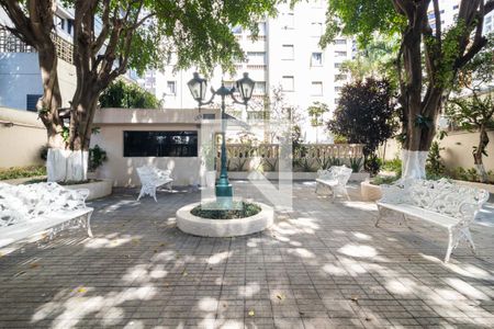 Apartamento à venda com 77m², 1 quarto e 1 vagaÁrea comum