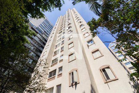 Apartamento à venda com 77m², 1 quarto e 1 vagaFachada
