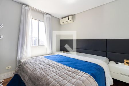 Quarto de apartamento à venda com 1 quarto, 77m² em Vila Olímpia, São Paulo
