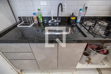 Apartamento à venda com 39m², 2 quartos e 1 vaga Apartamento à venda com 39m², 2 quartos e 1 vagaCozinha e Área de Serviço
