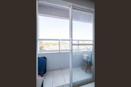 Apartamento à venda com 39m², 2 quartos e 1 vaga Apartamento à venda com 39m², 2 quartos e 1 vagaSacada