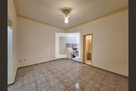 Sala/ Quarto de apartamento para alugar com 1 quarto, 40m² em Centro, Rio de Janeiro