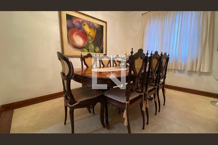 Sala 1 de casa à venda com 5 quartos, 420m² em Santa Lúcia, Belo Horizonte