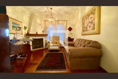 Sala 1 de casa à venda com 5 quartos, 420m² em Santa Lúcia, Belo Horizonte