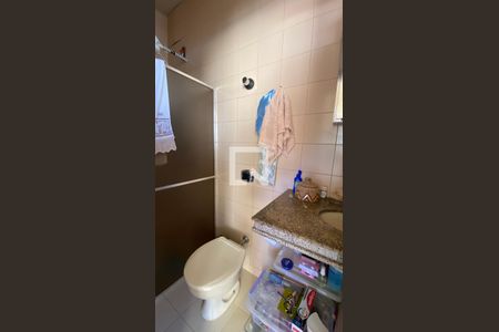 Casa à venda com 420m², 5 quartos e 4 vagas Casa à venda com 420m², 5 quartos e 4 vagasÁrea de Serviço