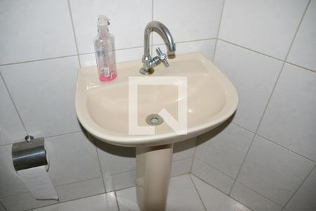 Apartamento à venda com 84m², 3 quartos e 2 vagasBanheiro Social