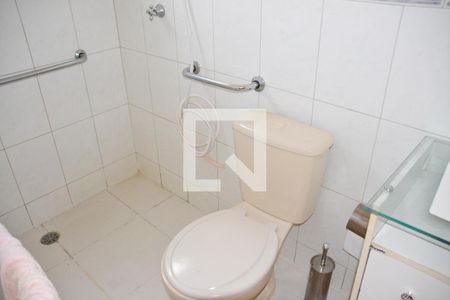 Apartamento à venda com 84m², 3 quartos e 2 vagasBanheiro Suite