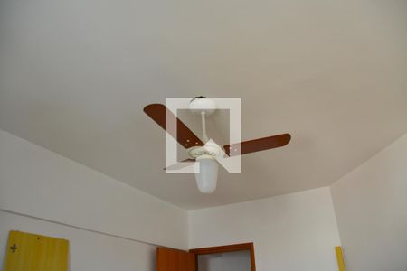 Apartamento à venda com 84m², 3 quartos e 2 vagasQuarto 2