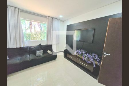 Casa à venda com 950m², 7 quartos e 8 vagasQuarto 2