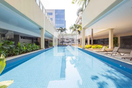 Apartamento para alugar com 70m², 2 quartos e 2 vagasÁrea Comum Piscina