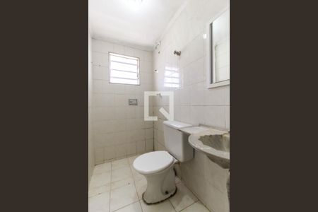 Apartamento para alugar com 55m², 2 quartos e 1 vaga Apartamento para alugar com 55m², 2 quartos e 1 vagaBanheiro