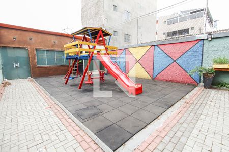 Apartamento para alugar com 55m², 2 quartos e 1 vaga Apartamento para alugar com 55m², 2 quartos e 1 vagaÁrea comum - Playground