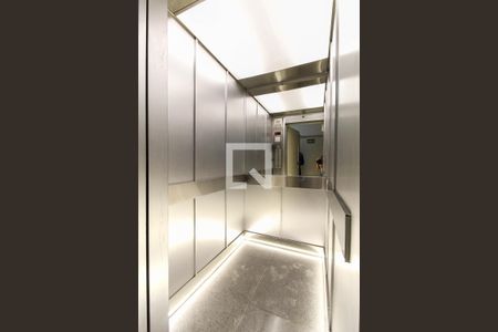 Apartamento para alugar com 55m², 2 quartos e 1 vaga Apartamento para alugar com 55m², 2 quartos e 1 vagaElevador
