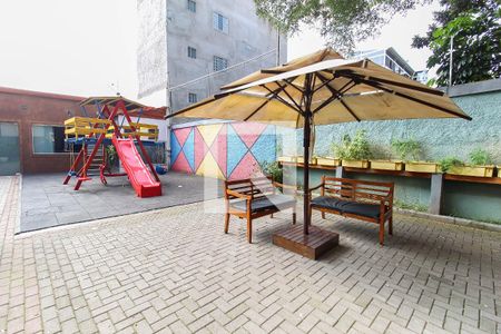 Apartamento para alugar com 55m², 2 quartos e 1 vaga Apartamento para alugar com 55m², 2 quartos e 1 vagaÁrea comum - Playground