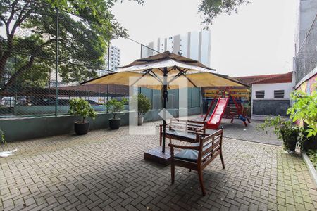Apartamento para alugar com 55m², 2 quartos e 1 vaga Apartamento para alugar com 55m², 2 quartos e 1 vagaÁrea comum - Playground