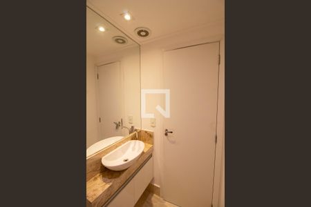 Lavabo de apartamento para alugar com 3 quartos, 122m² em Jardim Flor da Montanha, Guarulhos