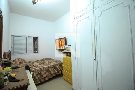 Quarto 2 de casa para alugar com 3 quartos, 75m² em Vila Bertioga, São Paulo