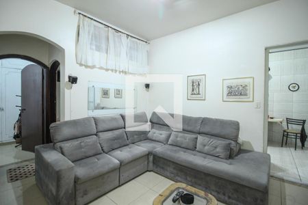 Sala de casa à venda com 3 quartos, 75m² em Vila Bertioga, São Paulo