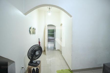 Sala de casa para alugar com 3 quartos, 75m² em Vila Bertioga, São Paulo