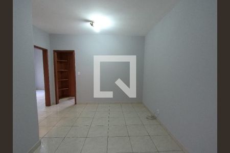 Sala de apartamento para alugar com 2 quartos, 50m² em Parque Renato Maia, Guarulhos