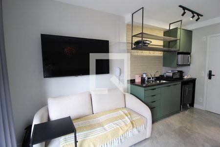 Sala/Cozinha de kitnet/studio para alugar com 1 quarto, 31m² em Indianópolis, São Paulo