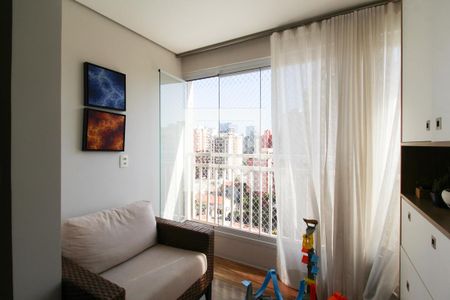 Varanda  de apartamento à venda com 2 quartos, 72m² em Vila Nova Conceição, São Paulo