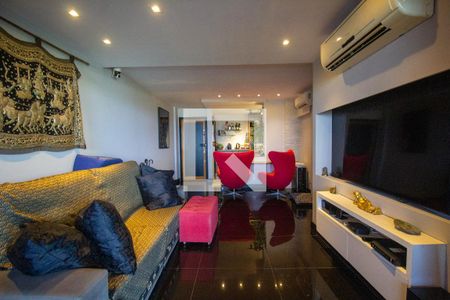 Sala de apartamento à venda com 1 quarto, 115m² em Recreio dos Bandeirantes, Rio de Janeiro
