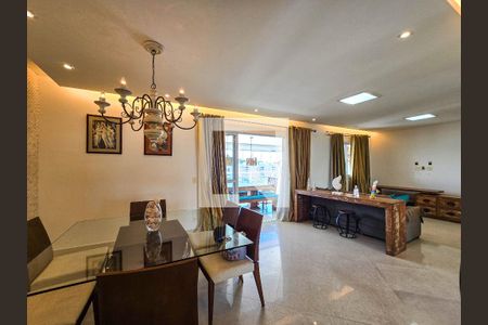 Sala de apartamento para alugar com 3 quartos, 136m² em Vila Luis Antônio, Guarujá