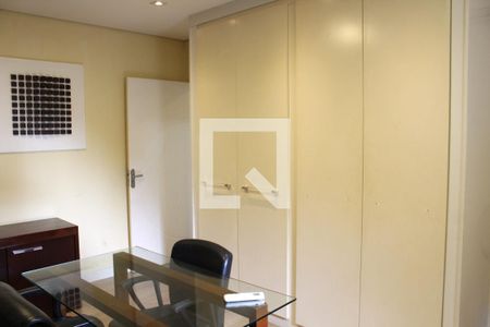 Casa para alugar com 240m², 4 quartos e 4 vagasQuarto da Edícula