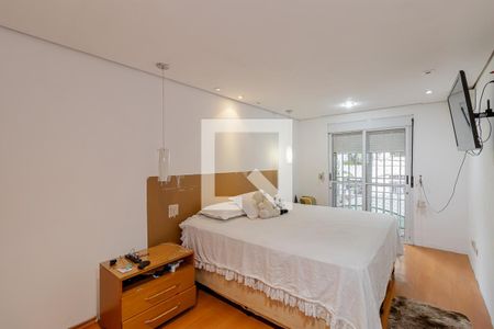 Casa à venda com 300m², 4 quartos e 3 vagas Casa à venda com 300m², 4 quartos e 3 vagasSuíte 4