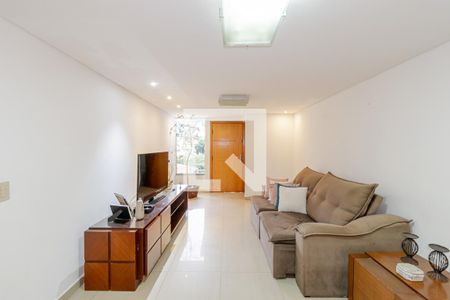 Sala de casa à venda com 4 quartos, 300m² em Liberdade, São Paulo