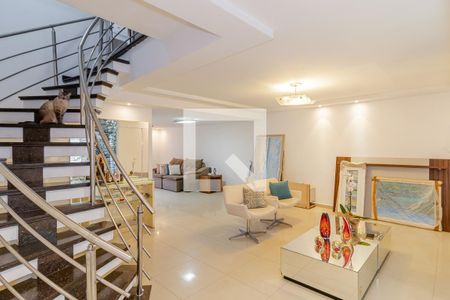 Sala de casa à venda com 4 quartos, 300m² em Liberdade, São Paulo