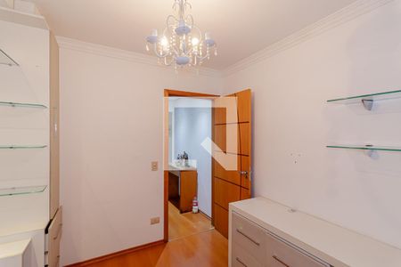 Casa à venda com 300m², 4 quartos e 3 vagas Casa à venda com 300m², 4 quartos e 3 vagasQuarto 1